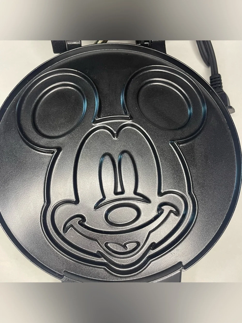 Disney DCM-1 Mickey Mouse Novelty Waffle Maker Brushed Stainless Steel Non-Stick